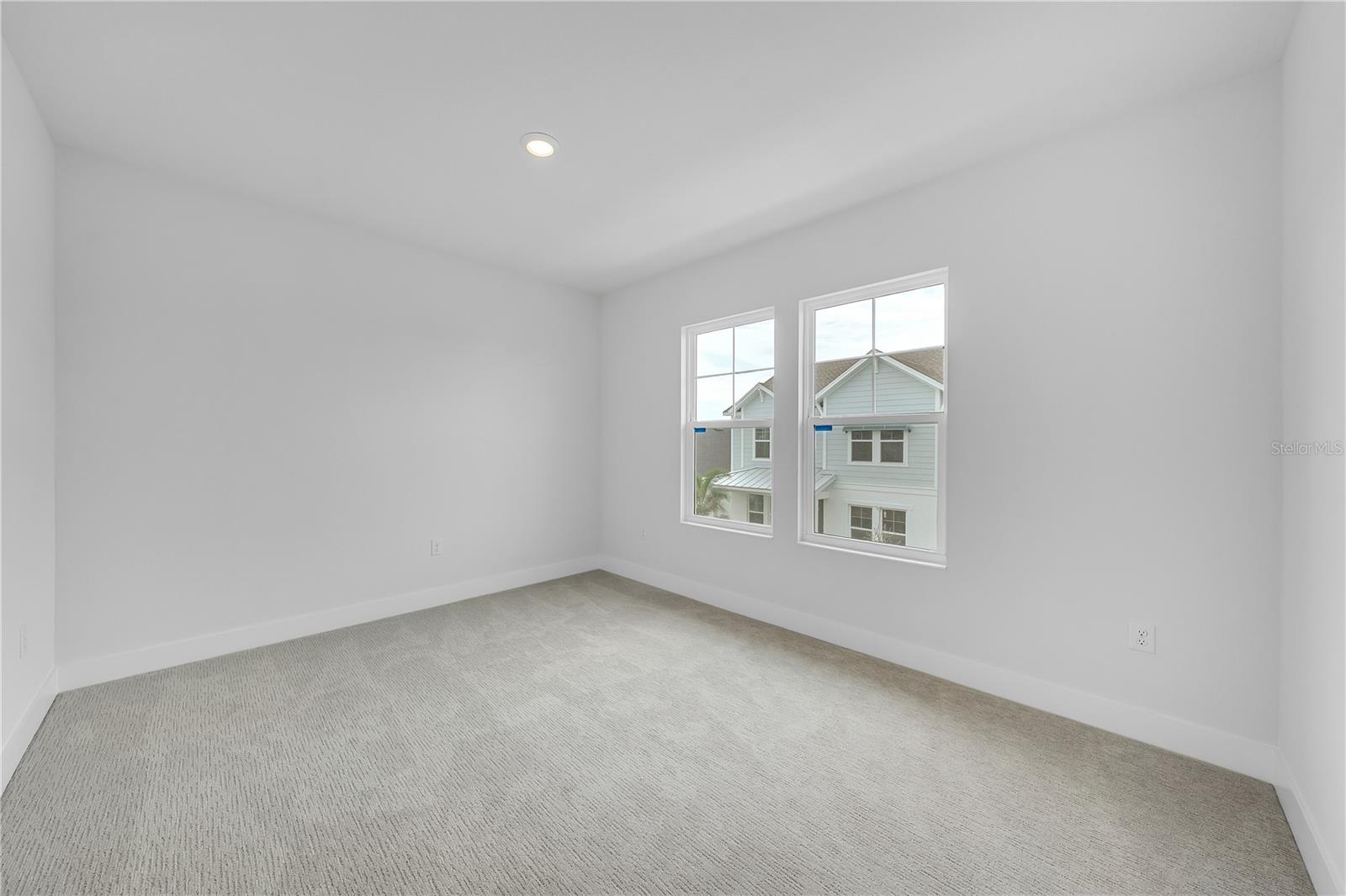 7267 KODIAK LN