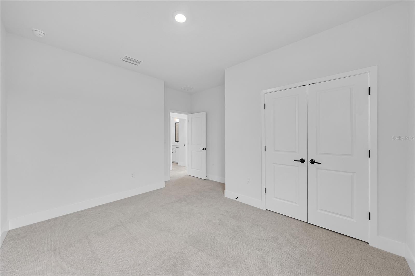 7267 KODIAK LN