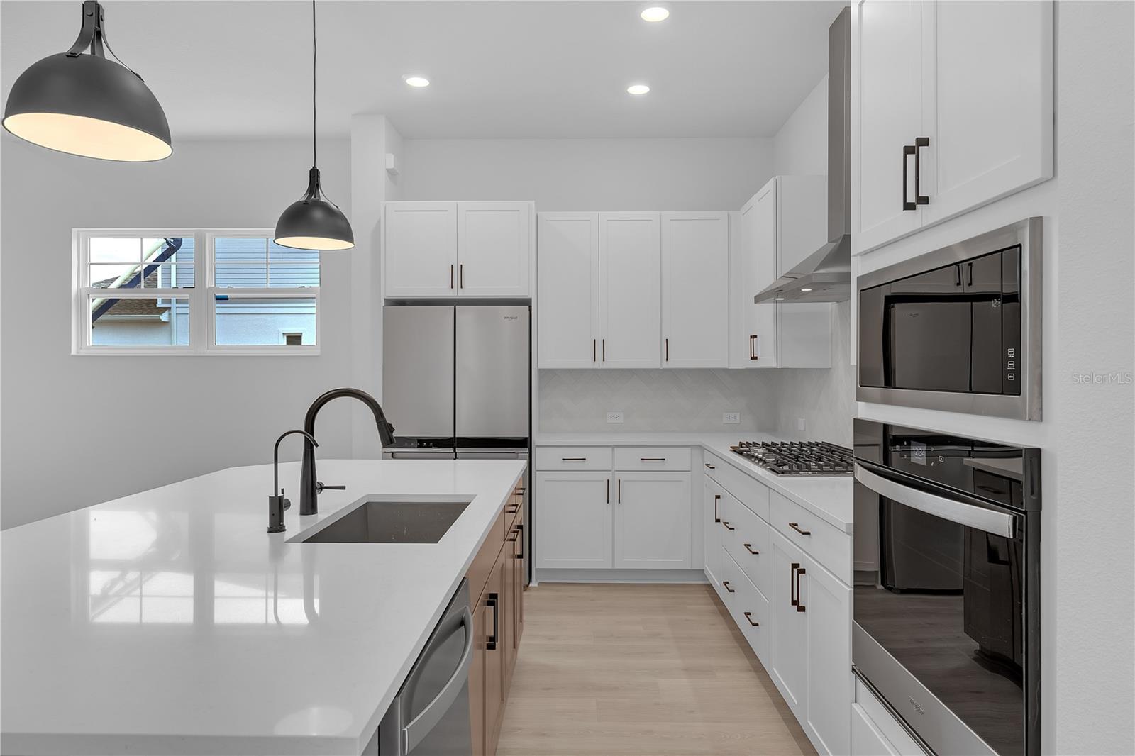 7267 KODIAK LN