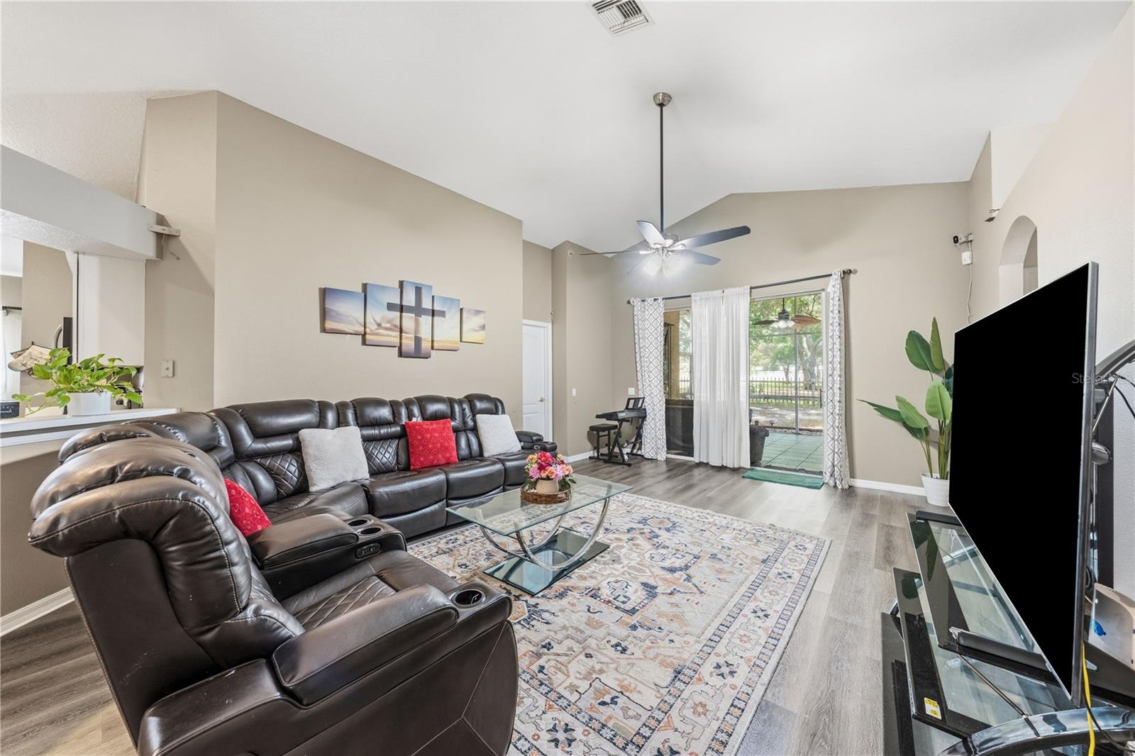 3324 MANOR COVE CIR