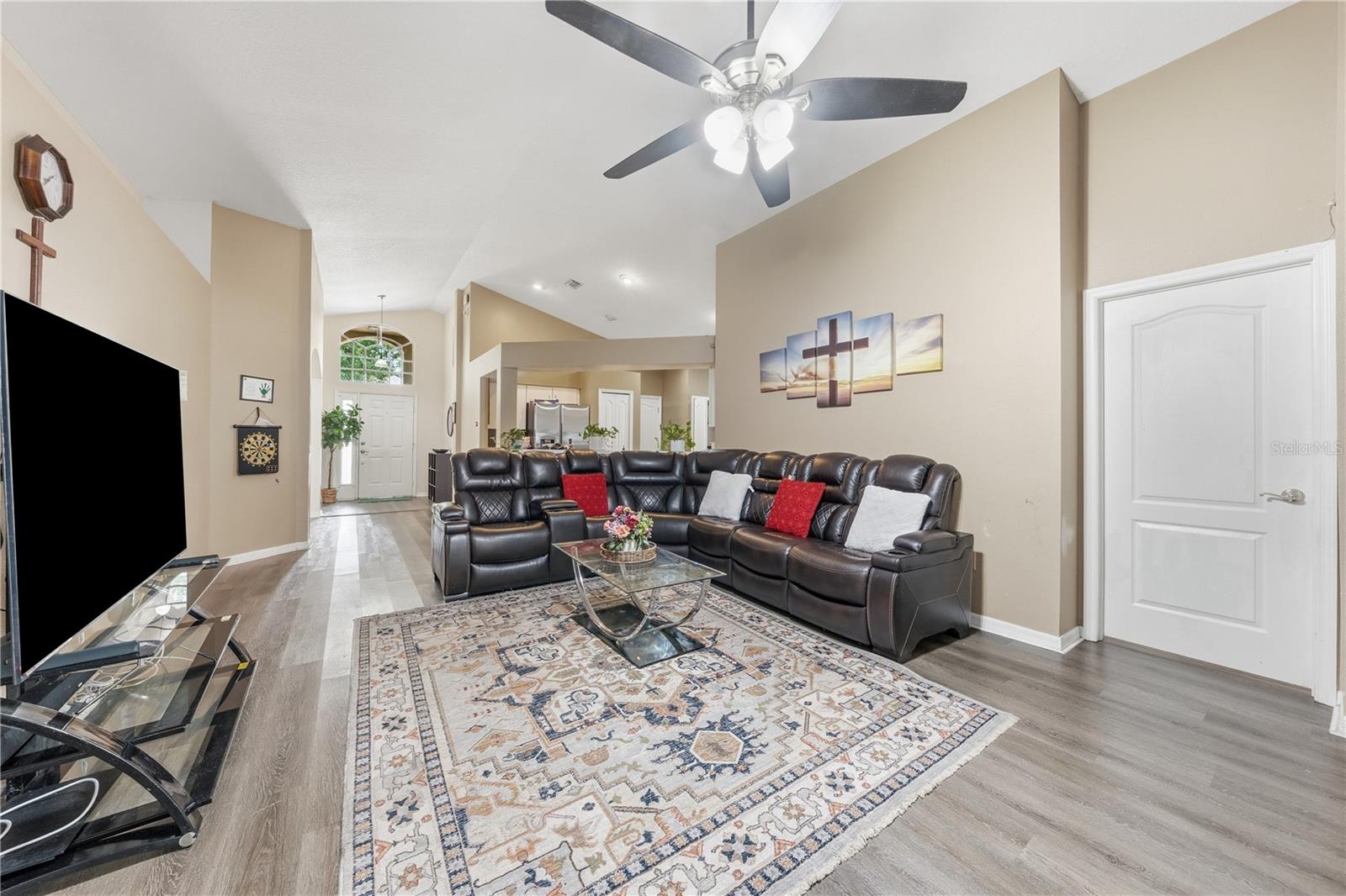 3324 MANOR COVE CIR