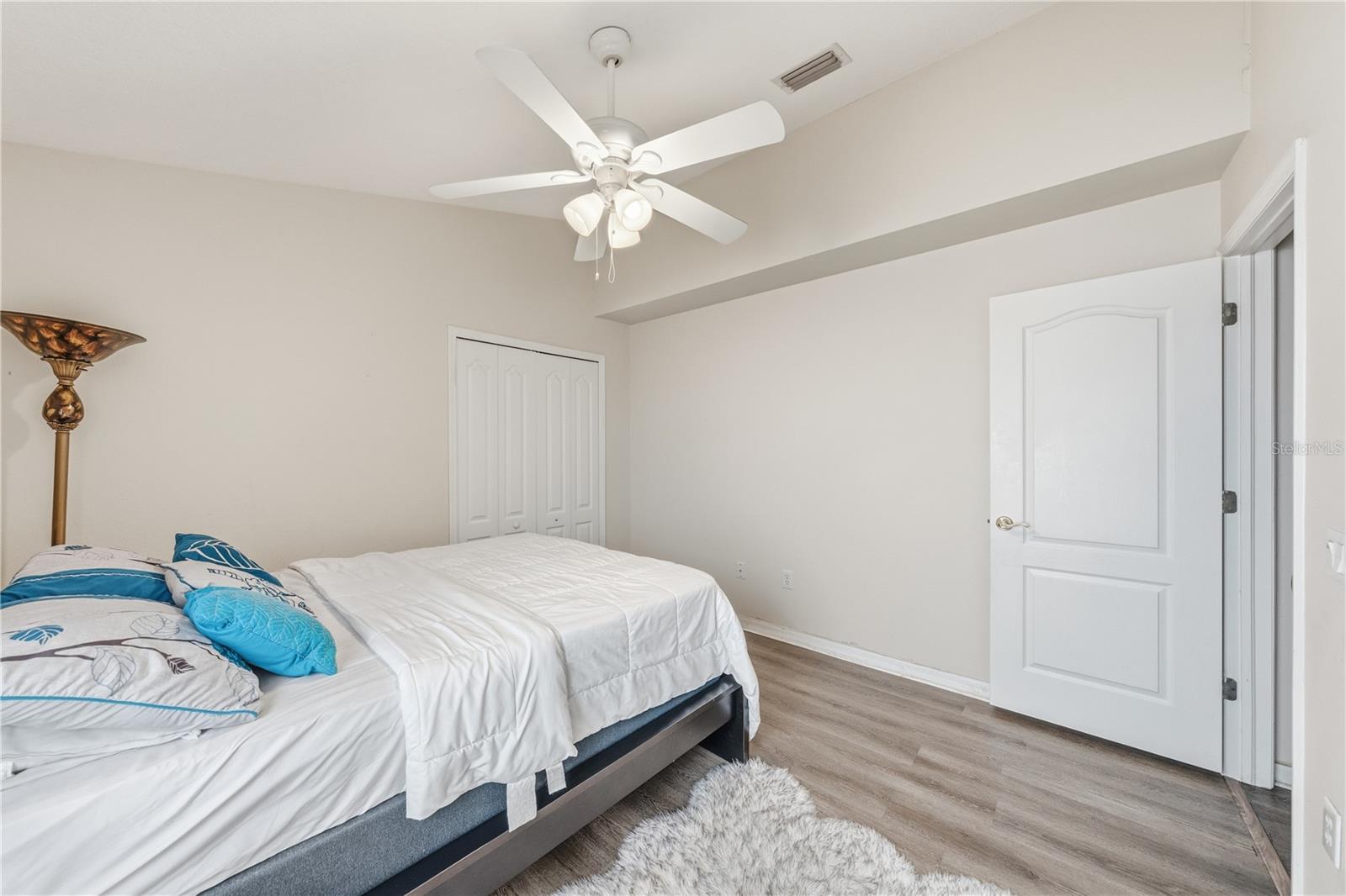 3324 MANOR COVE CIR