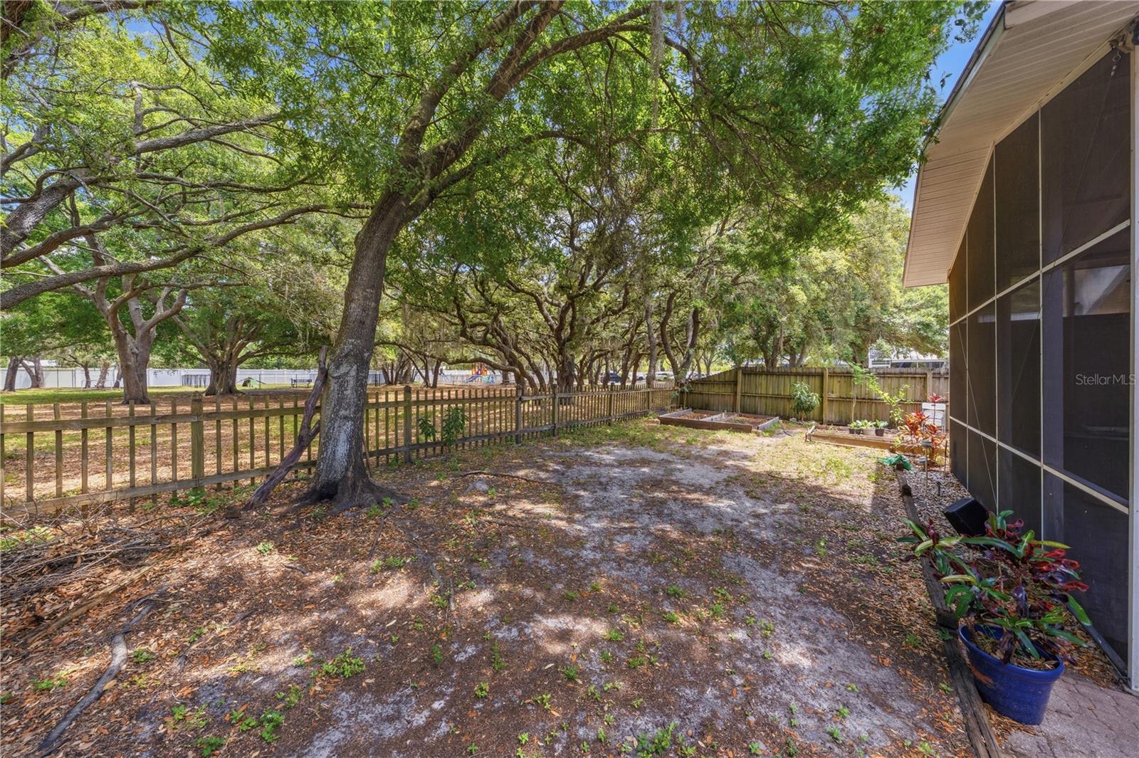 3324 MANOR COVE CIR