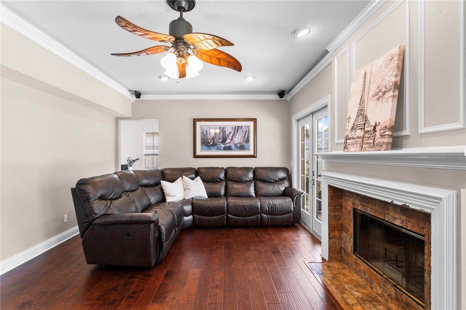 15711 JERICHO DR