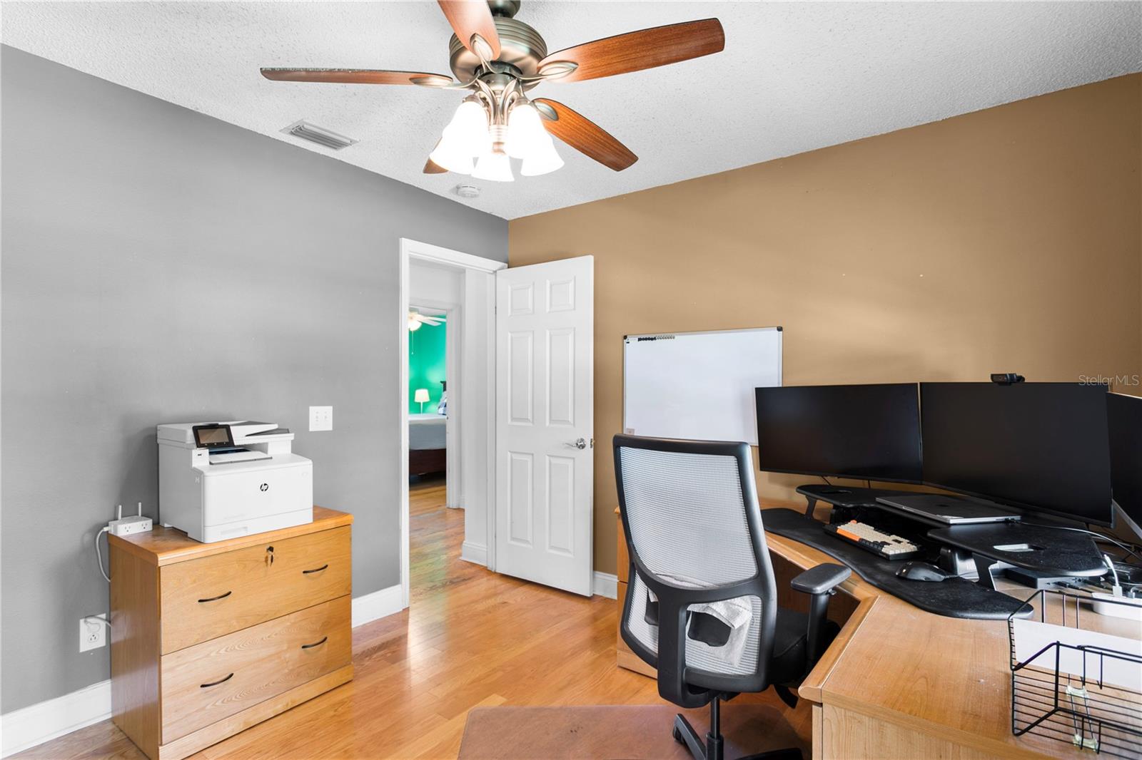 15711 JERICHO DR