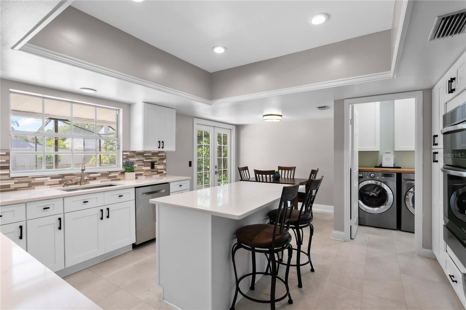 15711 JERICHO DR