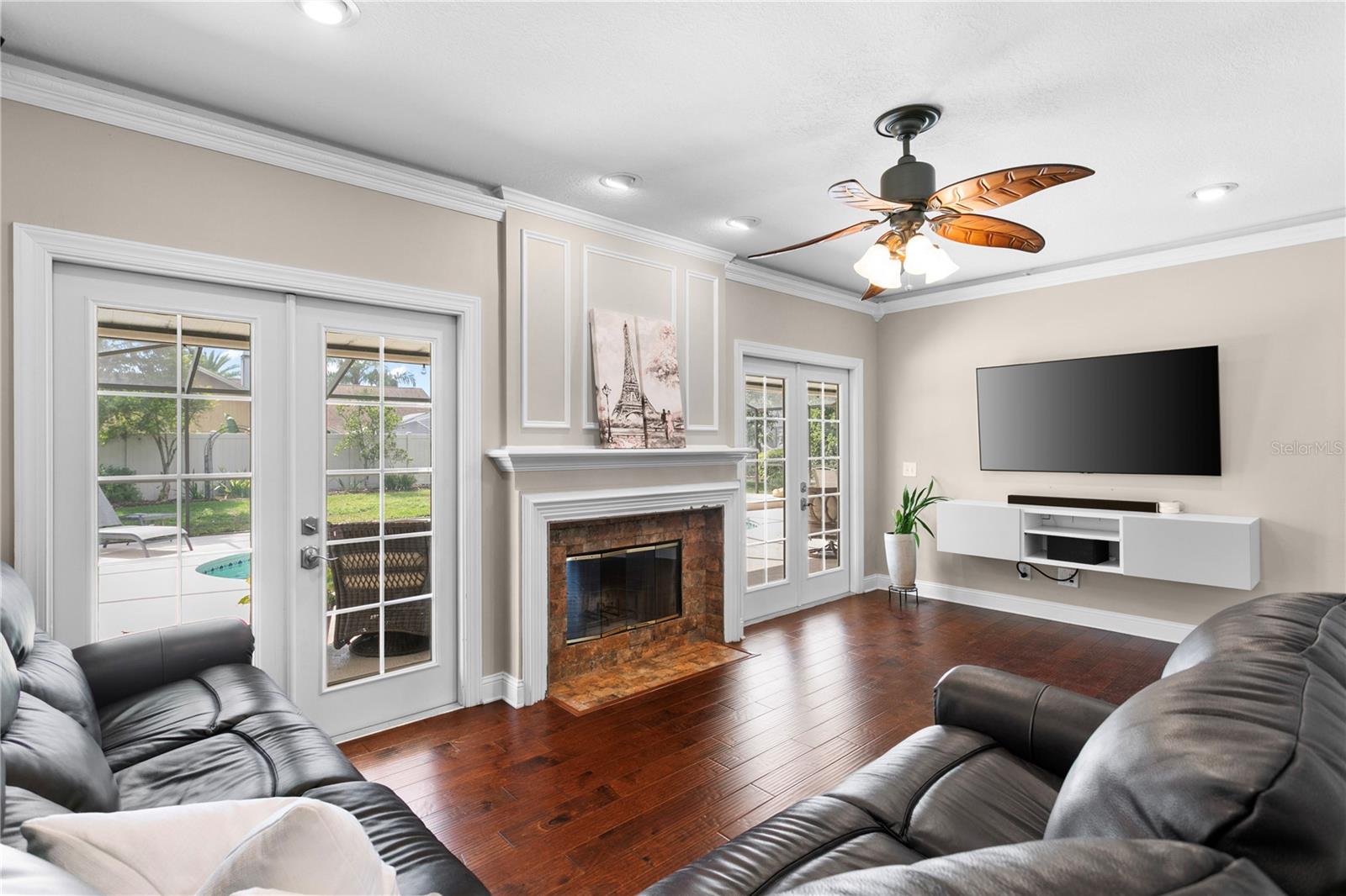 15711 JERICHO DR