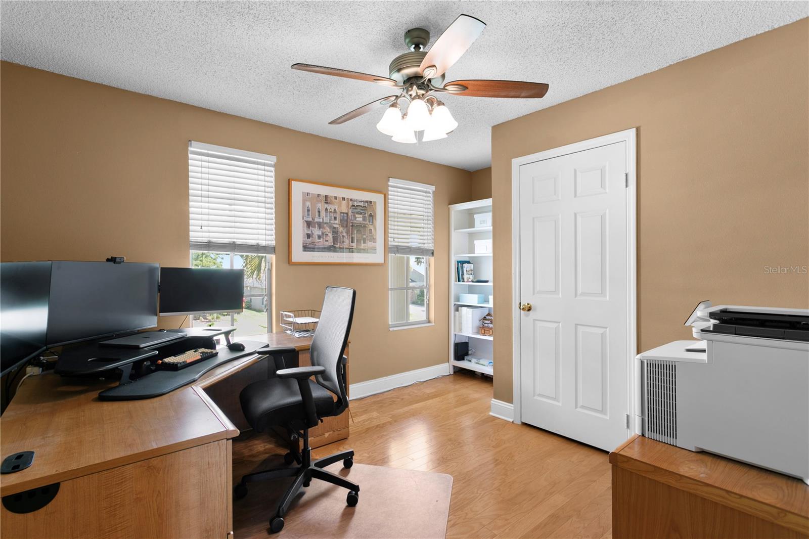 15711 JERICHO DR