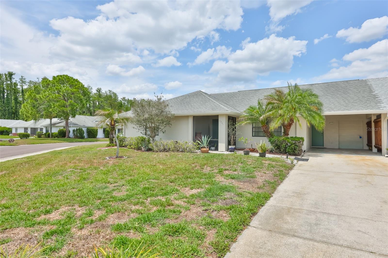 1741 ATRIUM DR