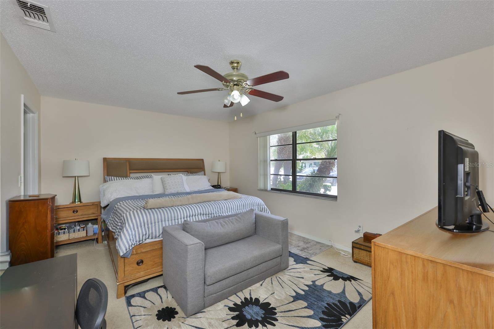 1741 ATRIUM DR