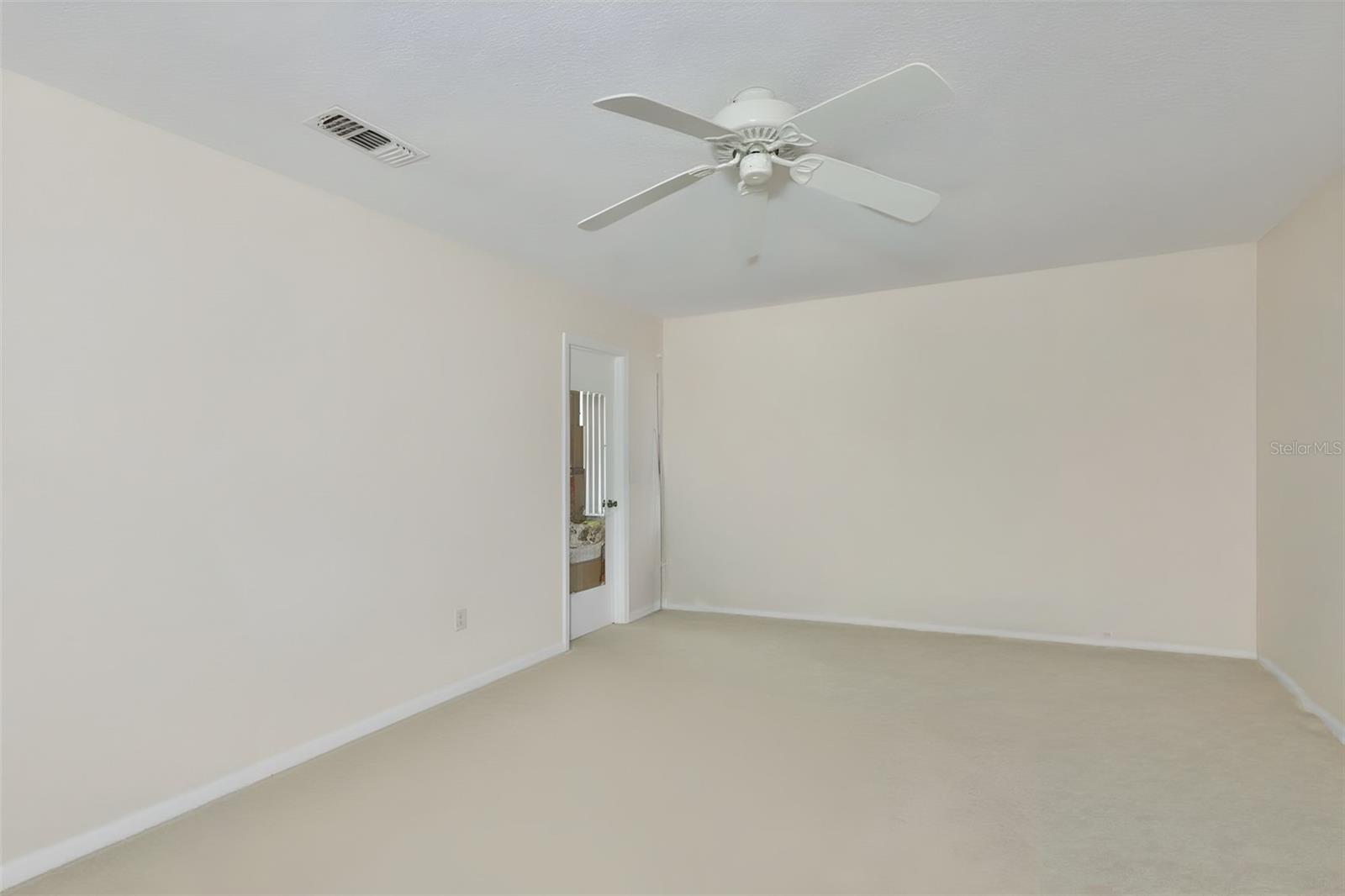 1741 ATRIUM DR