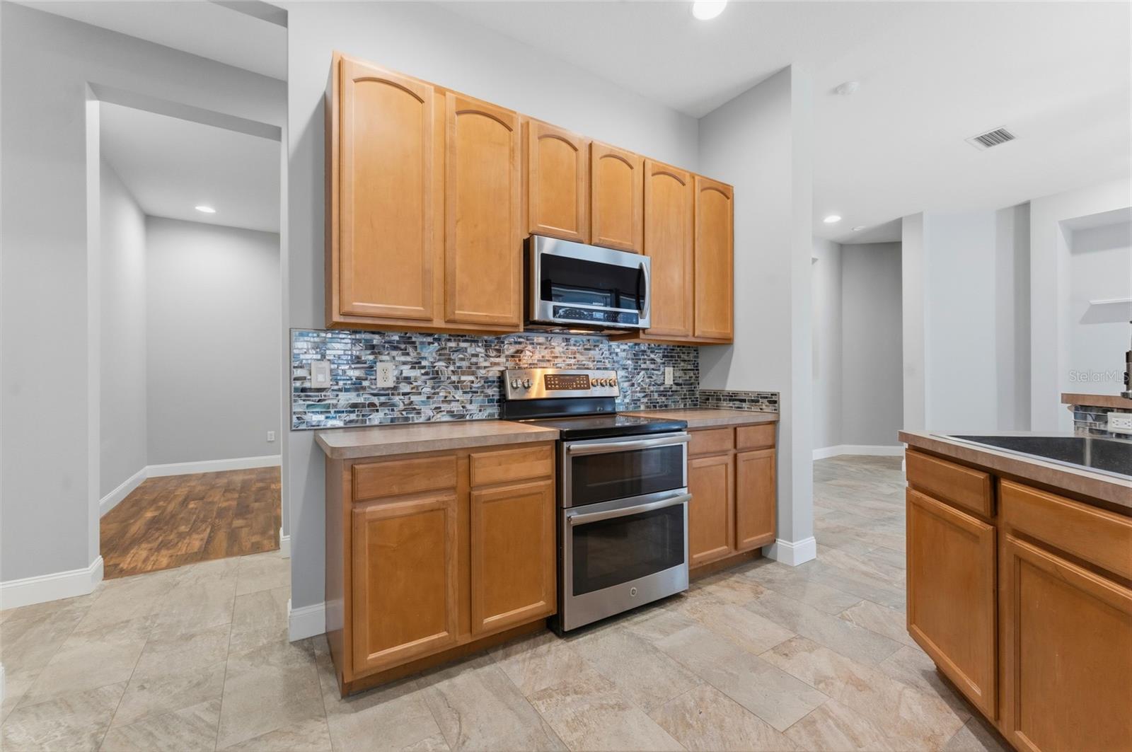 1115 LUMSDEN TRACE CIR