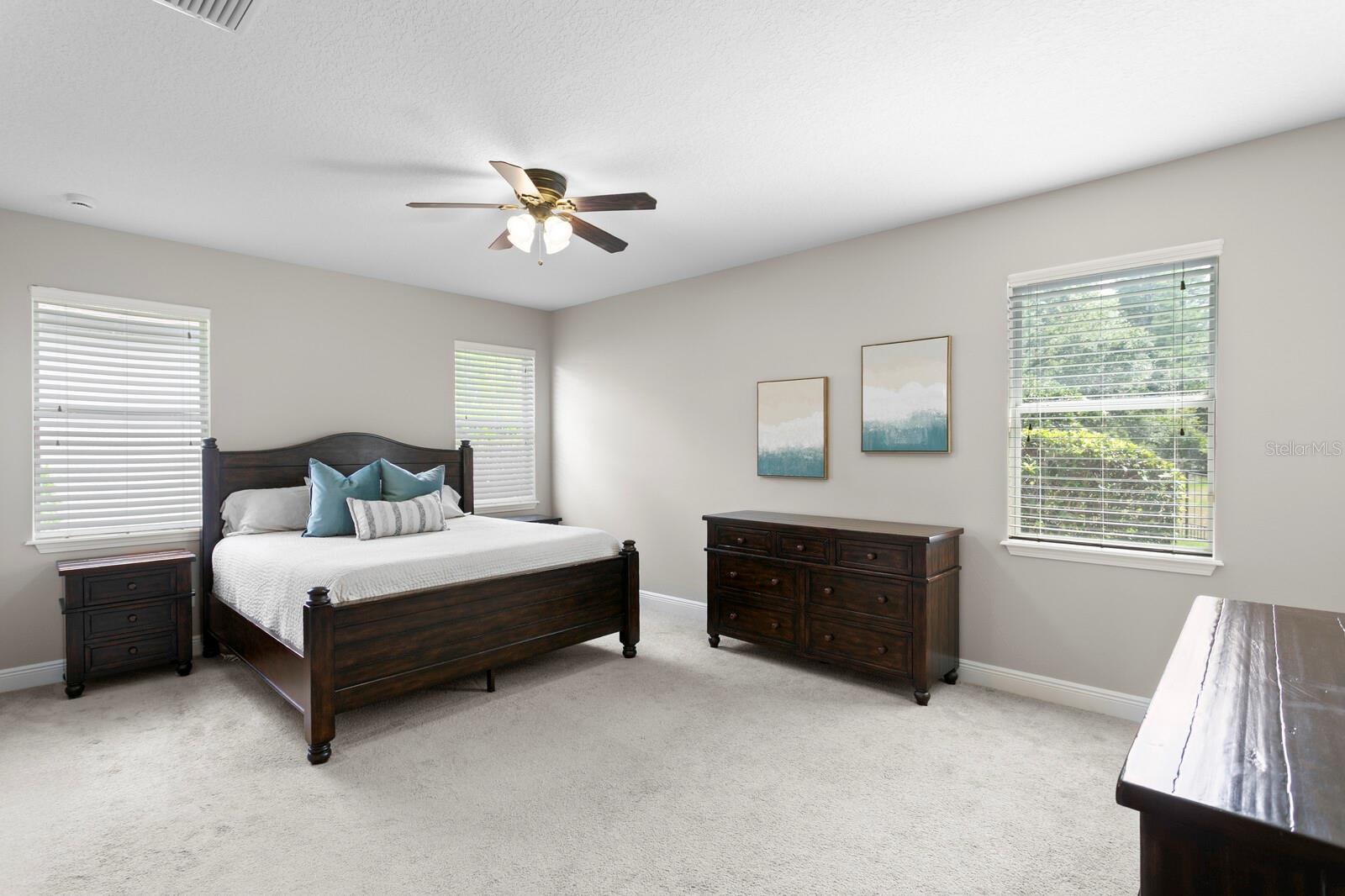 3122 MAJESTIC VIEW DR
