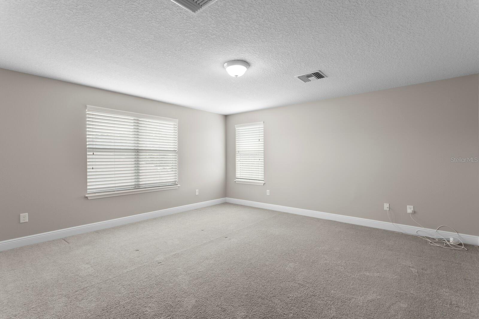 3122 MAJESTIC VIEW DR