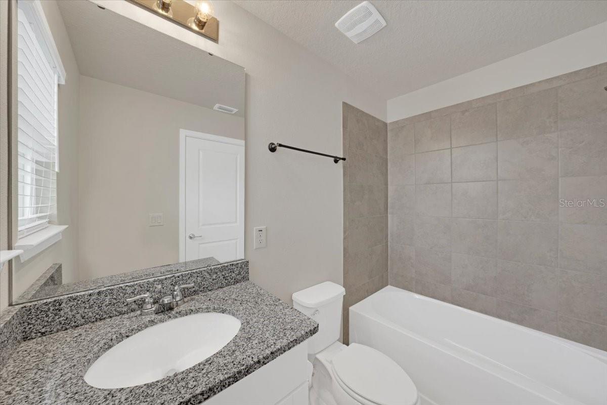 2906 DEER PINE TRL