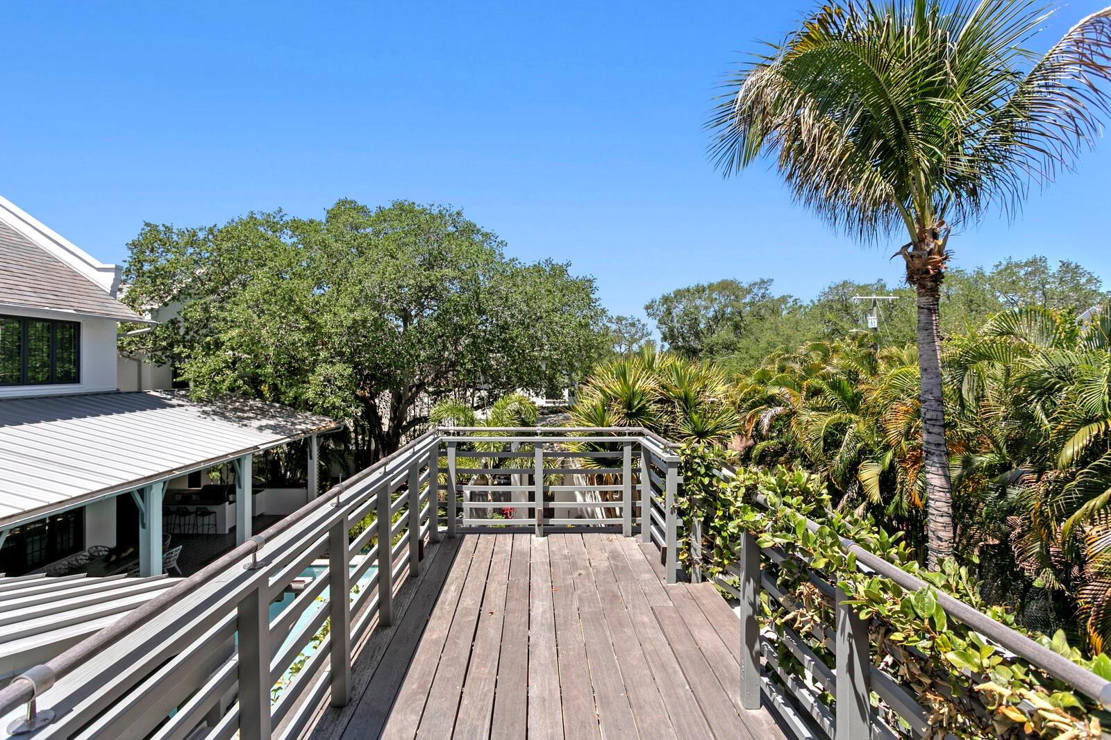4613 BAYSHORE BLVD