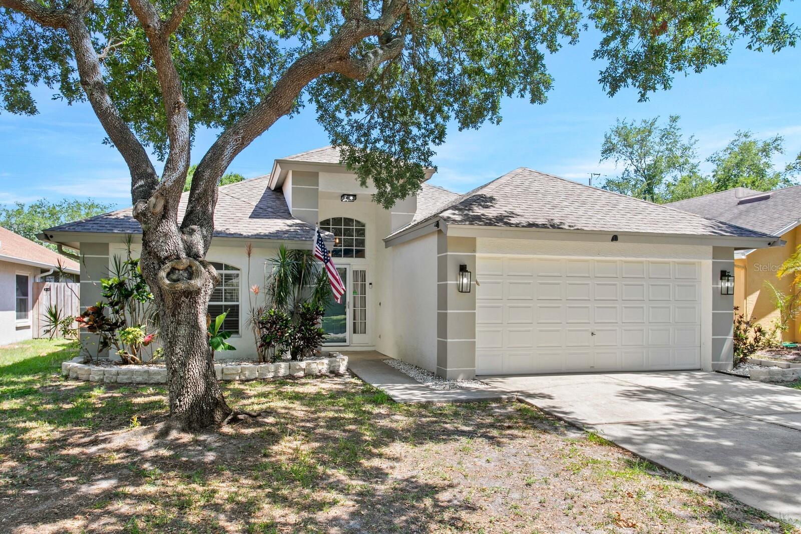 1603 SCOTCH PINE DR