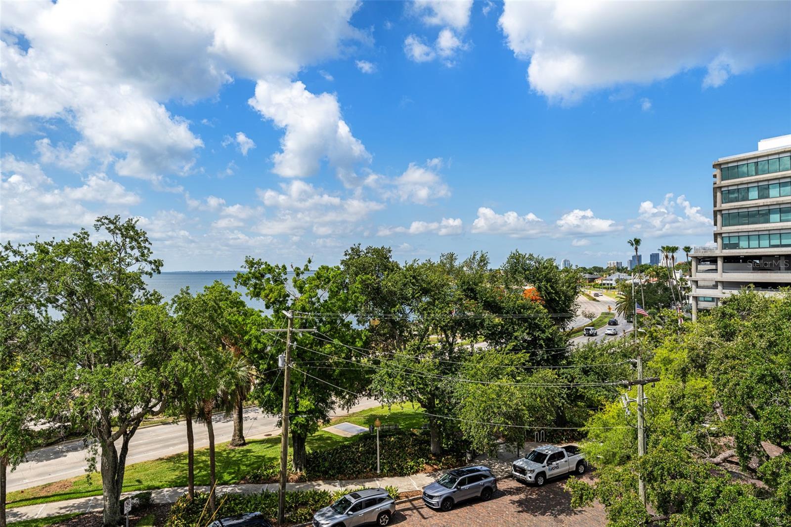 509 W BAY ST #305