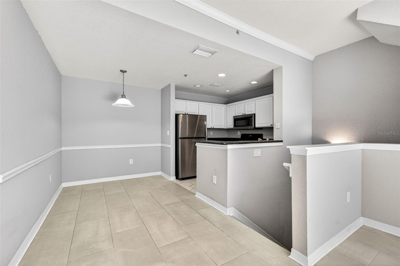 105 BRADFORD BEACH CT #105