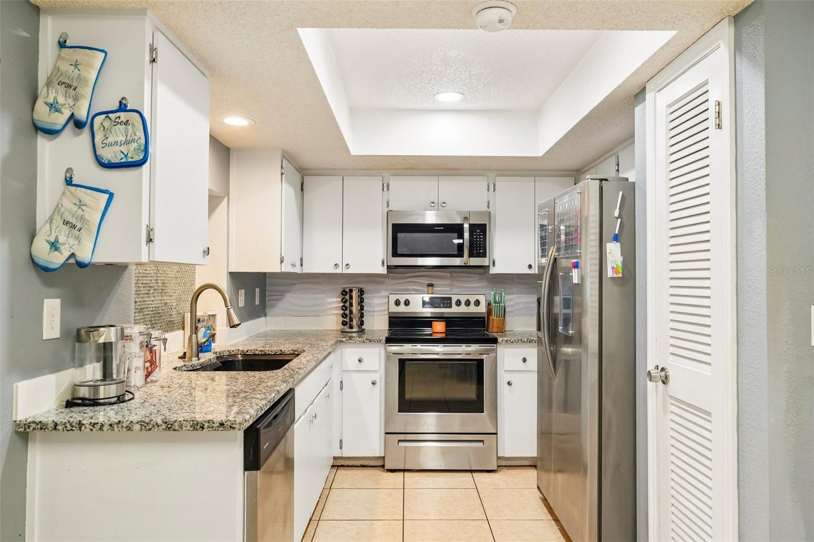 13403 RAYBURN RD