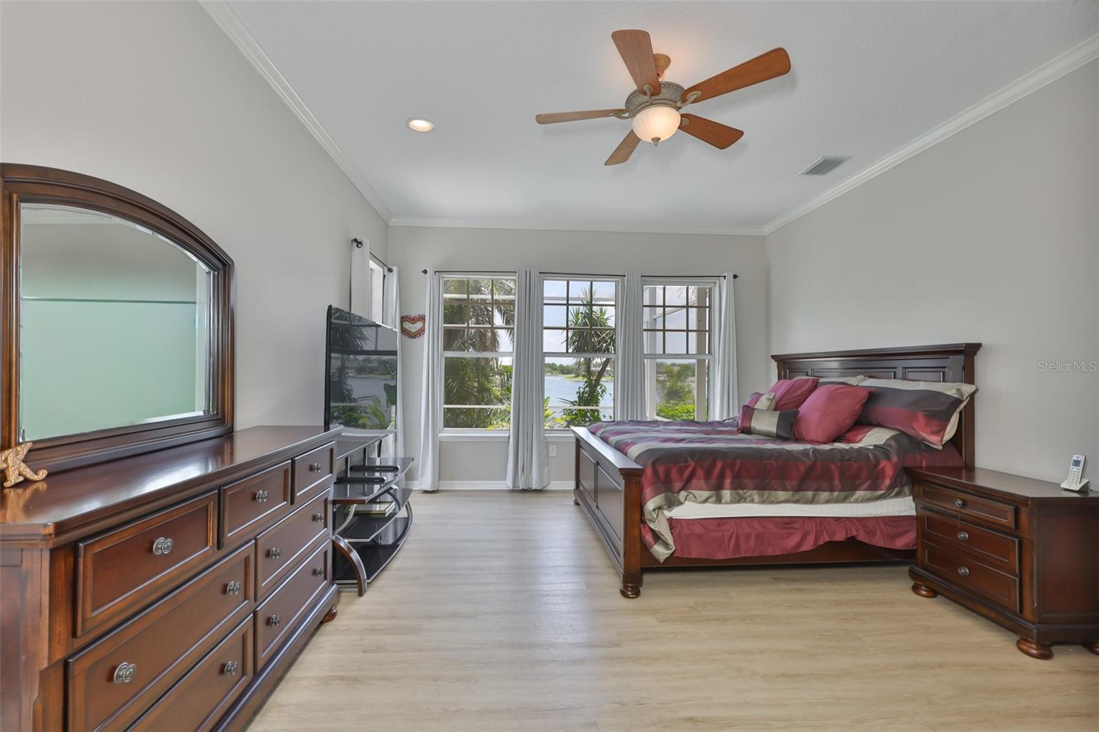 5229 BRIGHTON SHORE DR