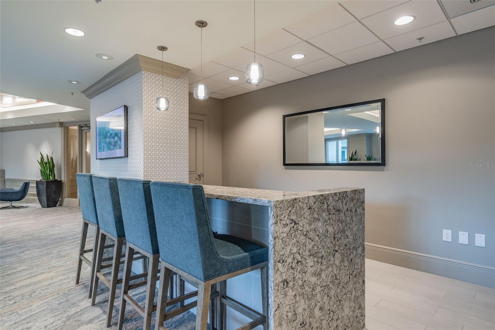 450 KNIGHTS RUN AVE #1501