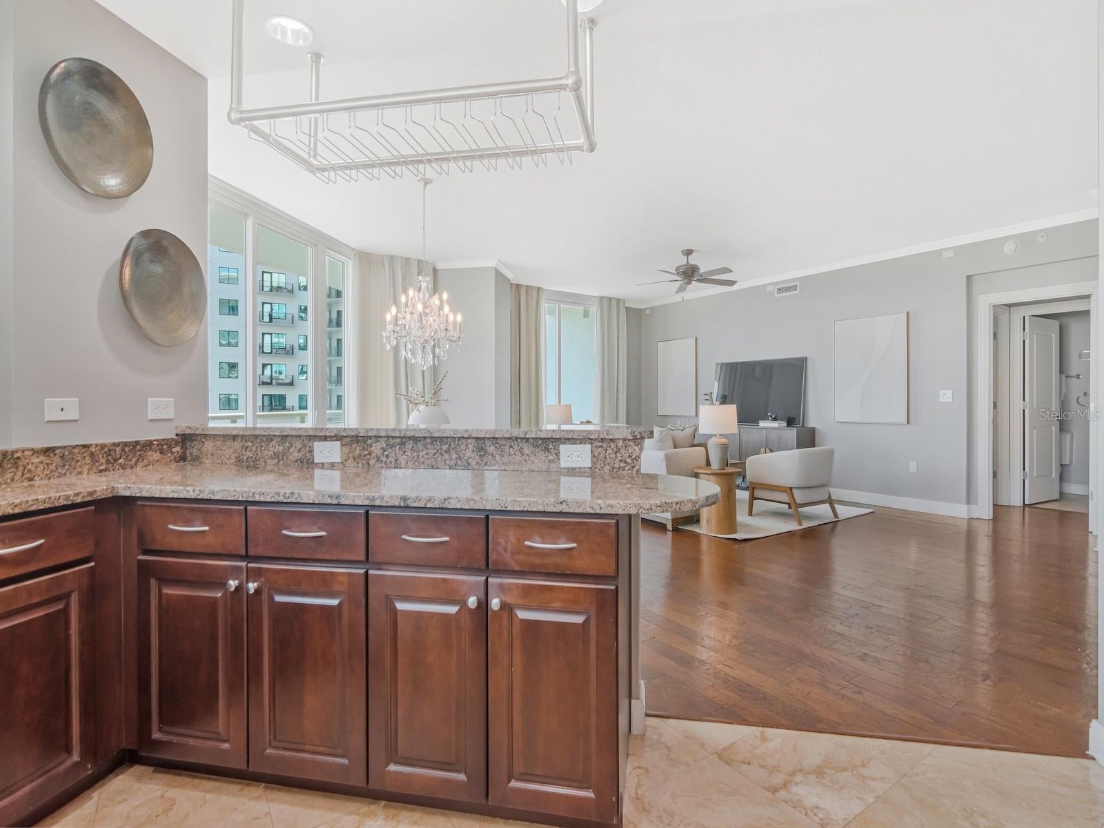 450 KNIGHTS RUN AVE #1501
