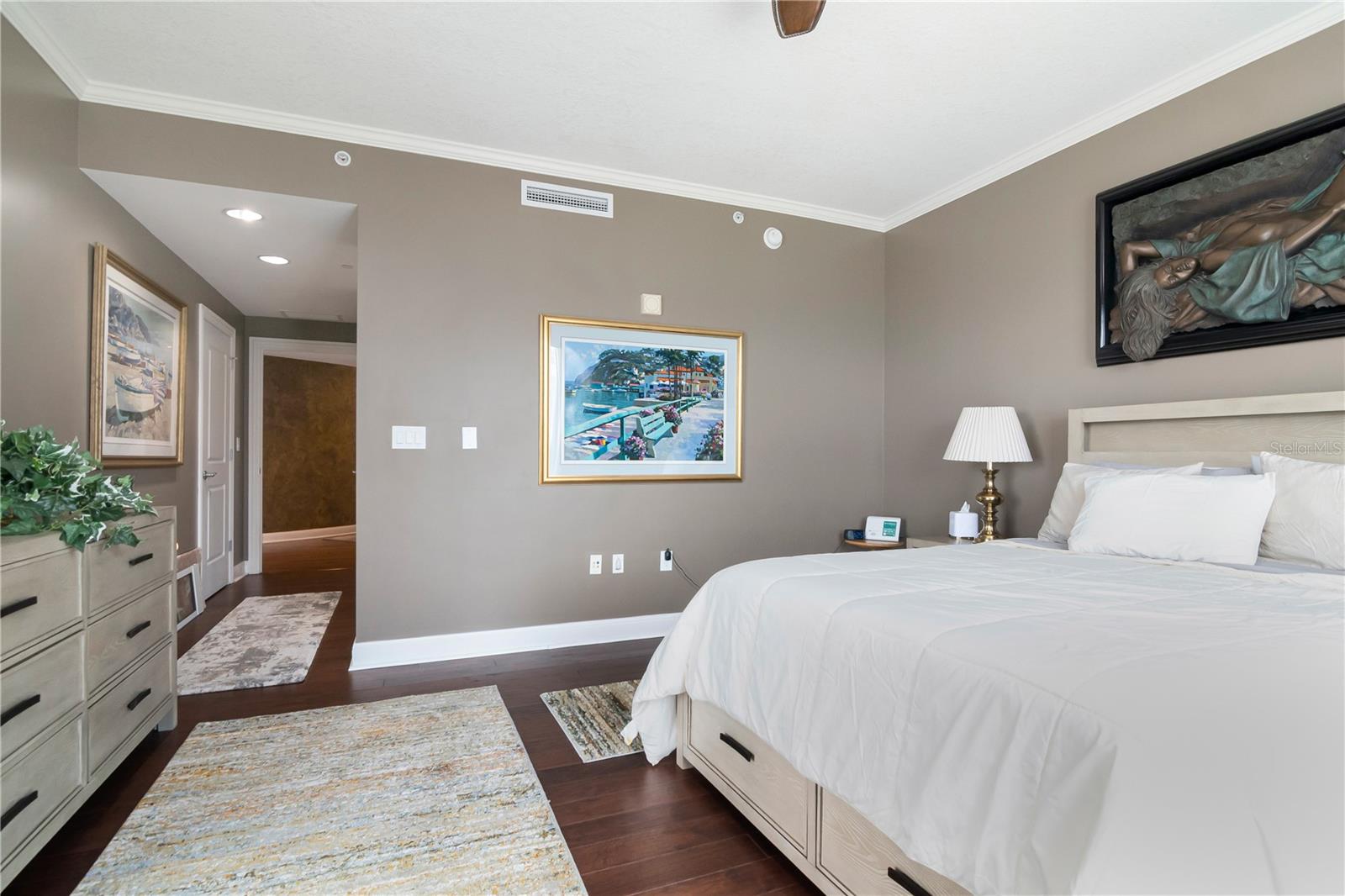 450 KNIGHTS RUN AVE #1501