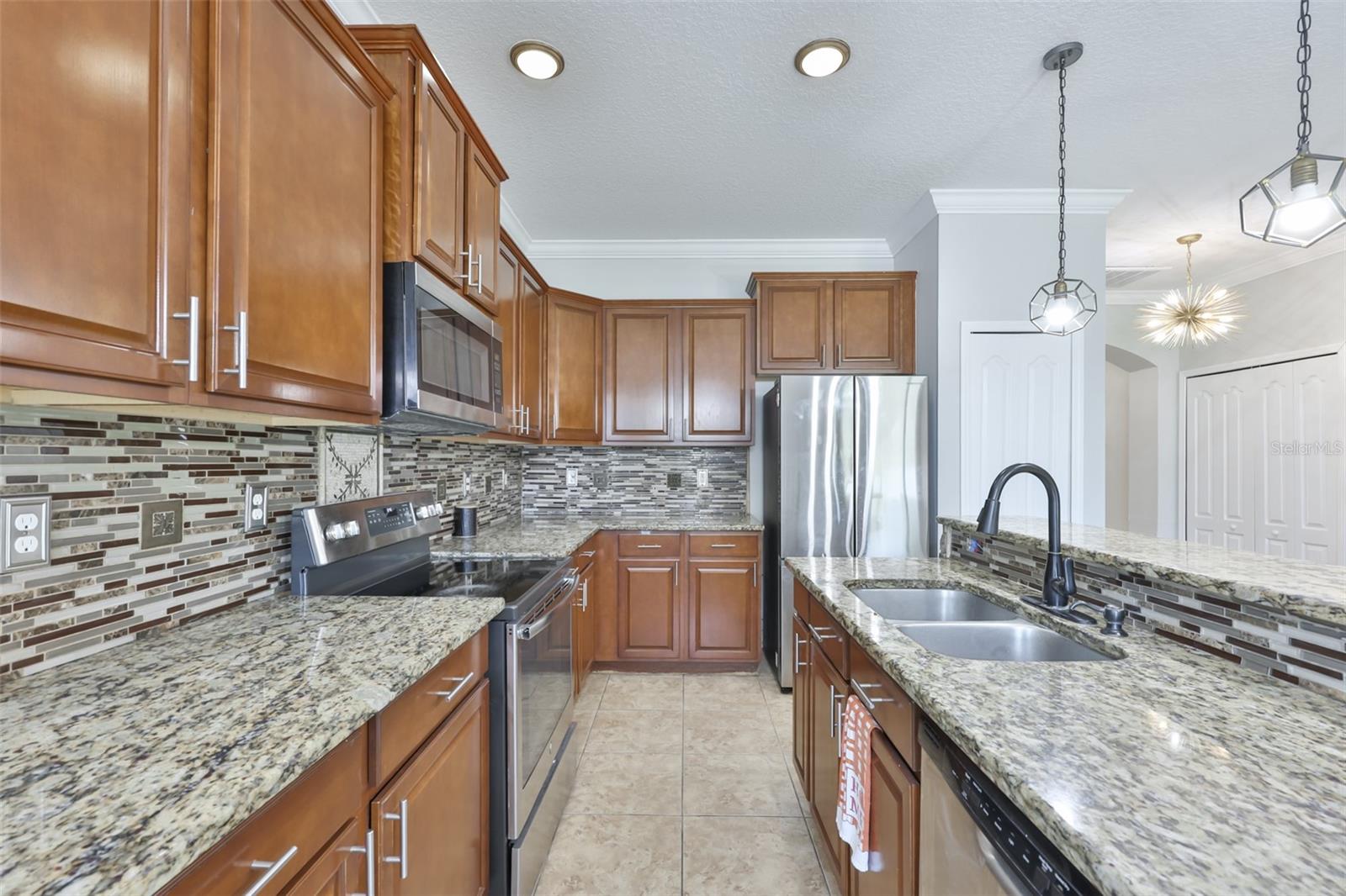 401 BRITTON SHORES CT
