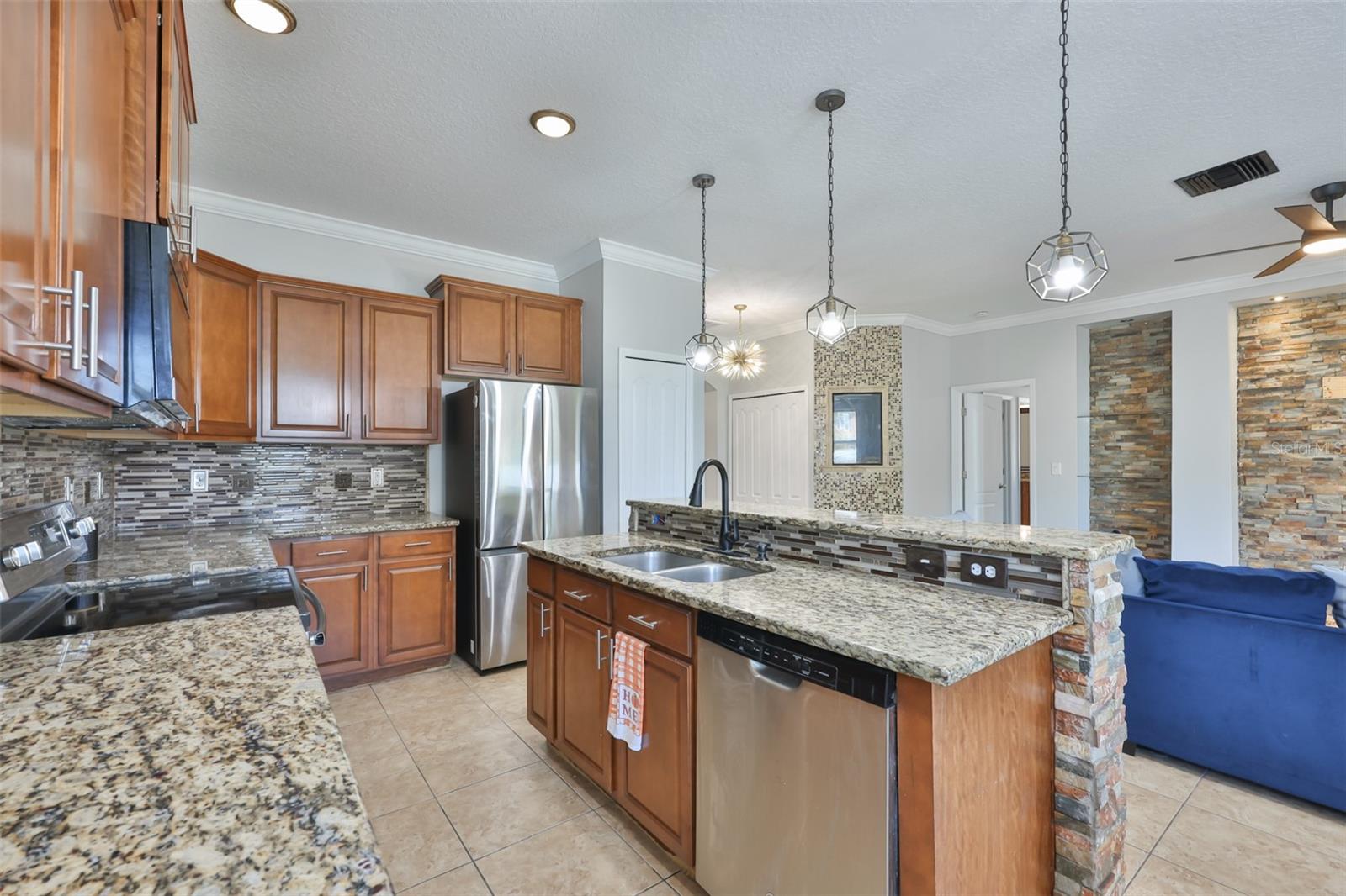 401 BRITTON SHORES CT