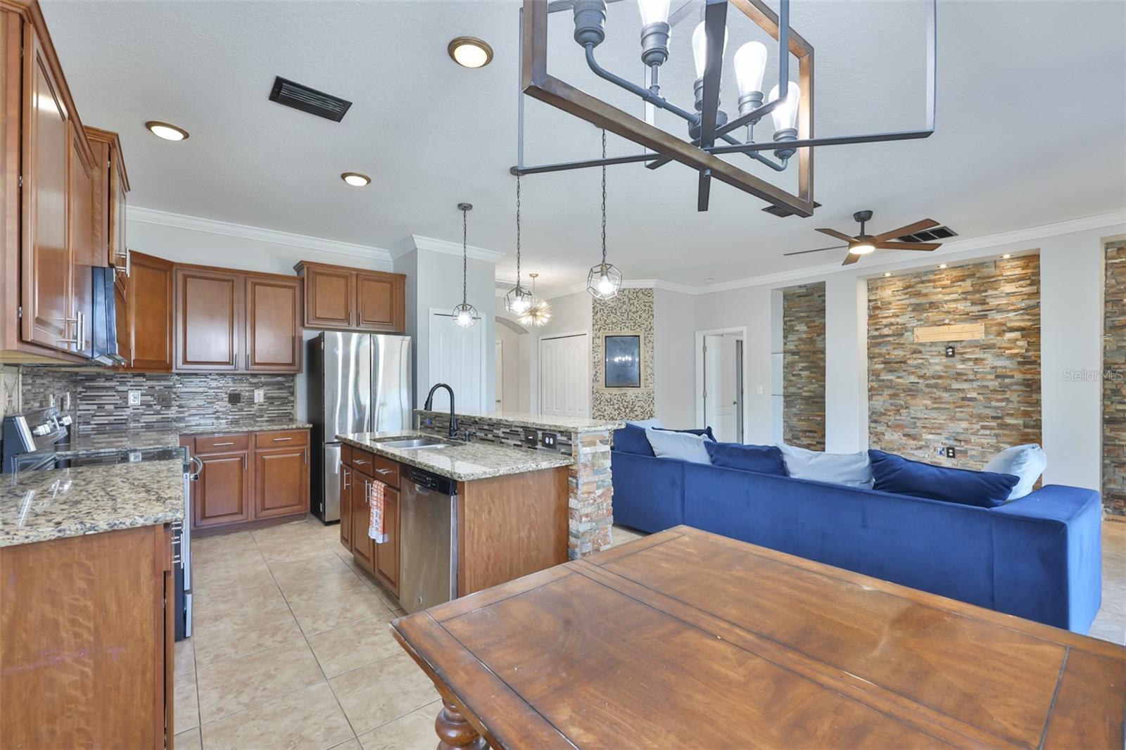 401 BRITTON SHORES CT