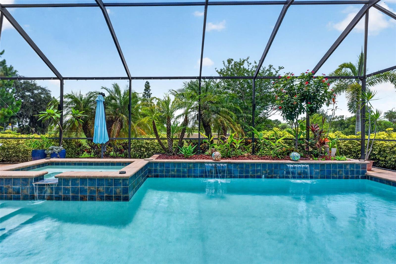 6104 SHADOWLAKE DR