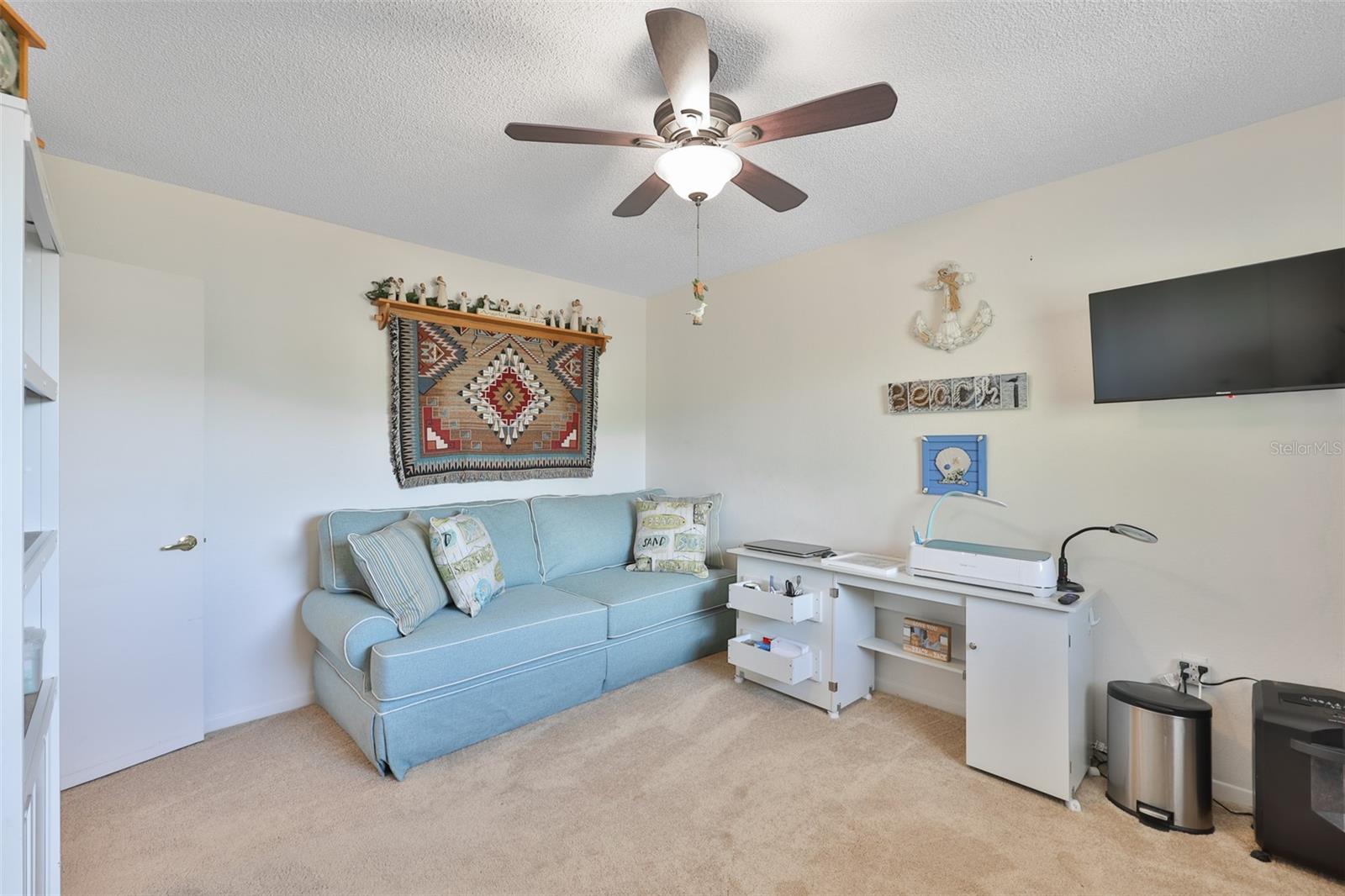 1706 FLAMINGO LN