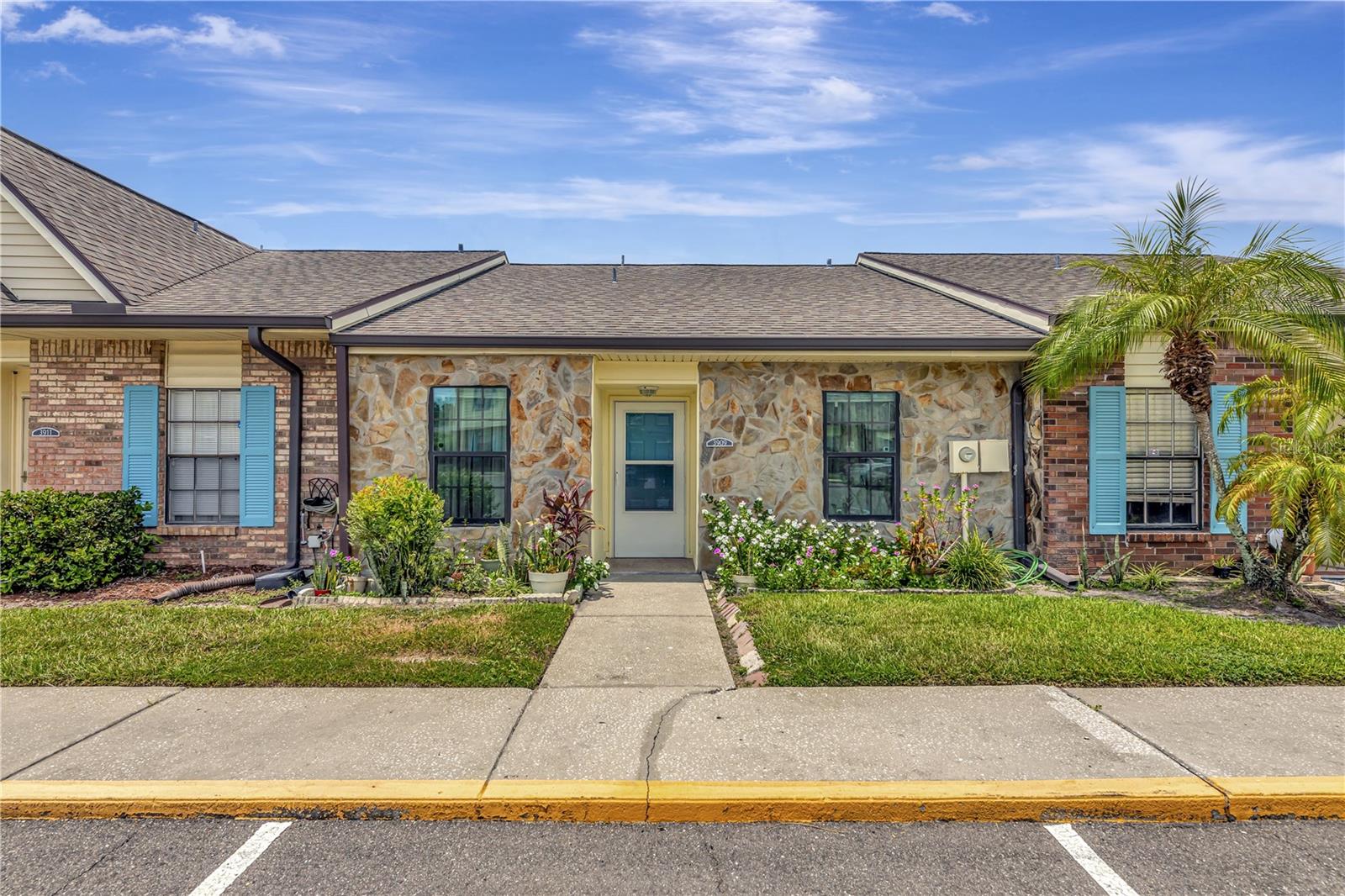 3909 CARROLL CYPRESS CT