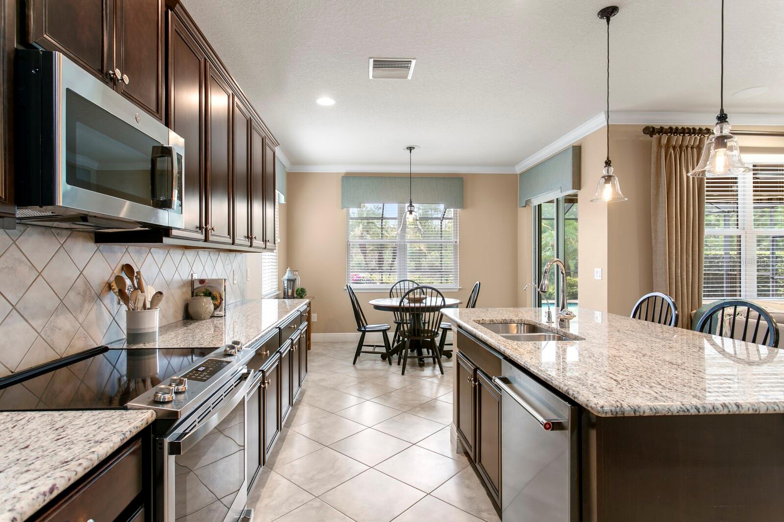 19406 BUTTERWOOD LN
