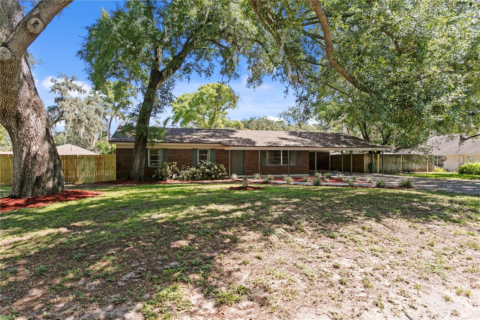 6928 GREENHILL PL