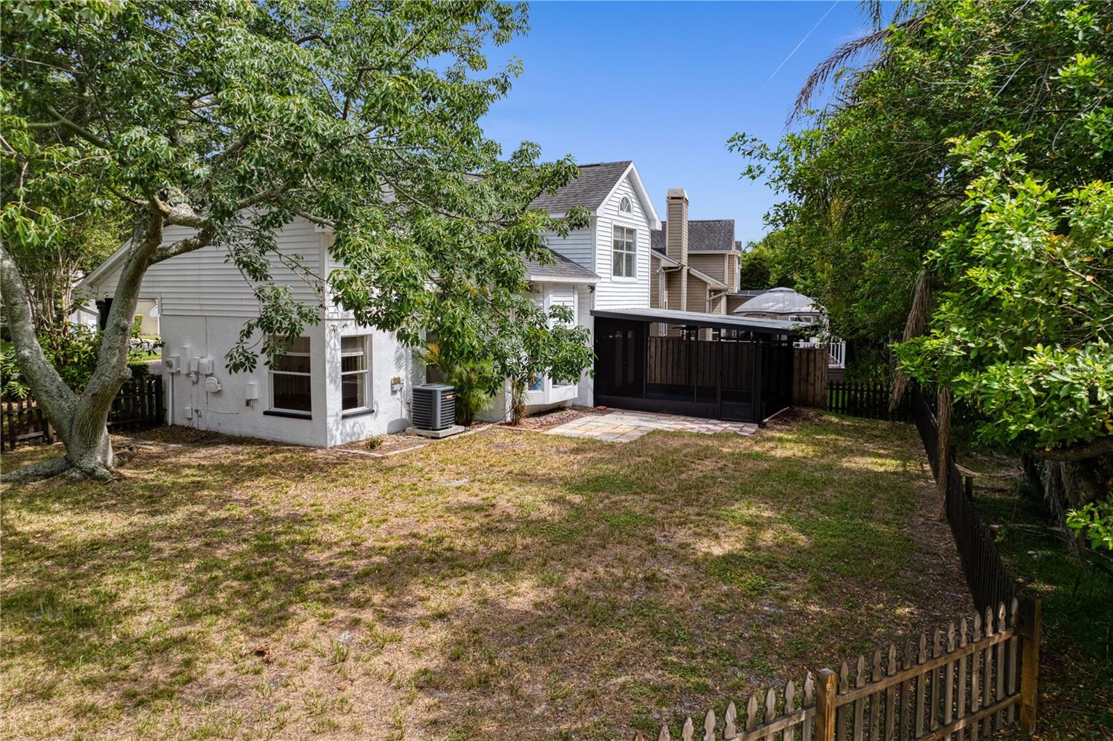 11844 BRANCH MOORING DR