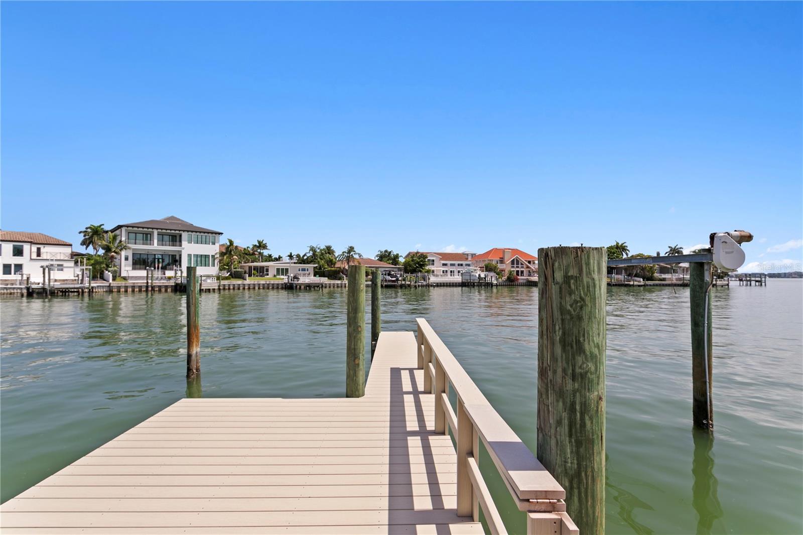 115 ALETA DR