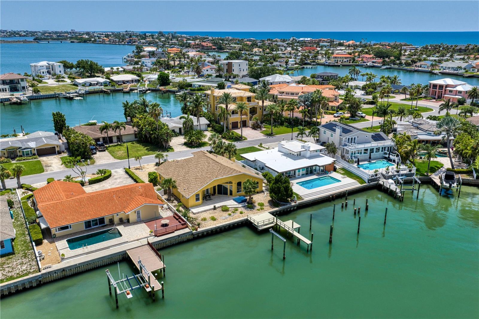 115 ALETA DR