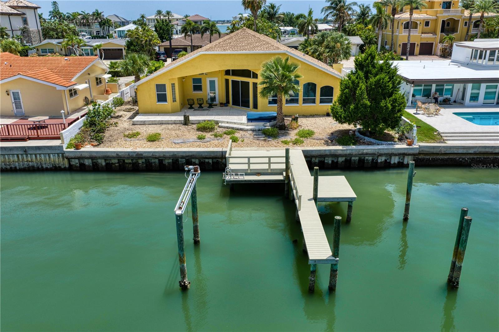 115 ALETA DR