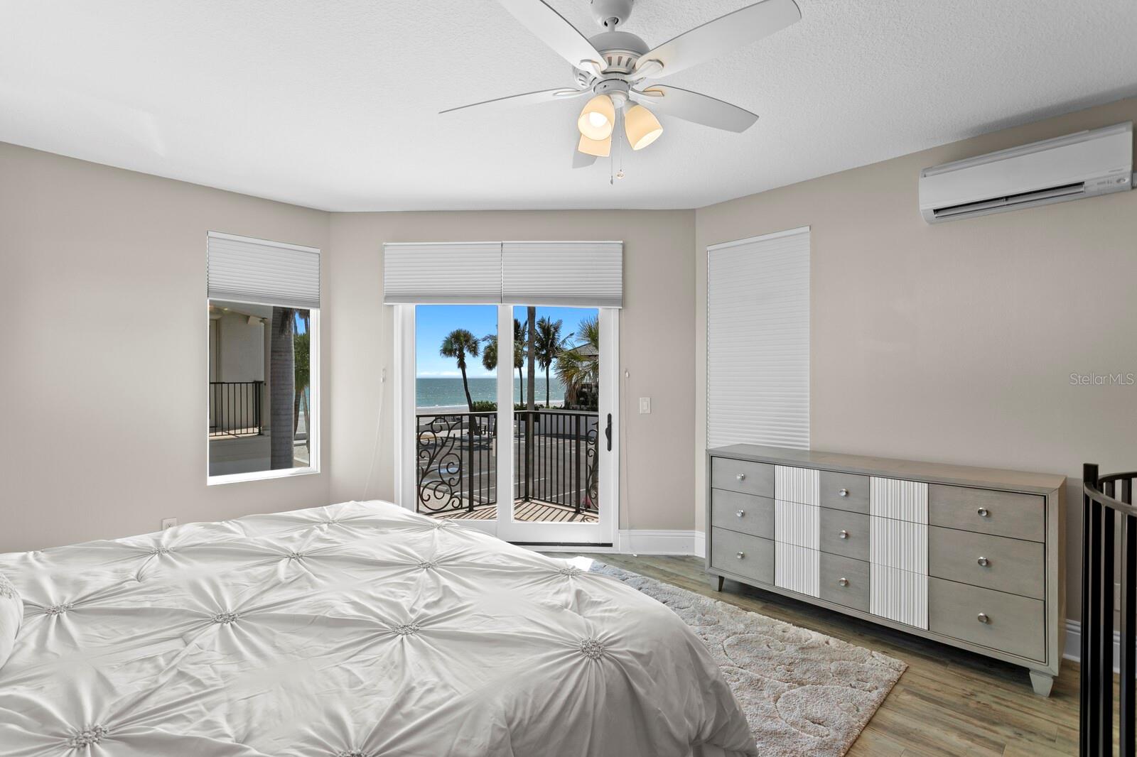 15912 GULF BLVD