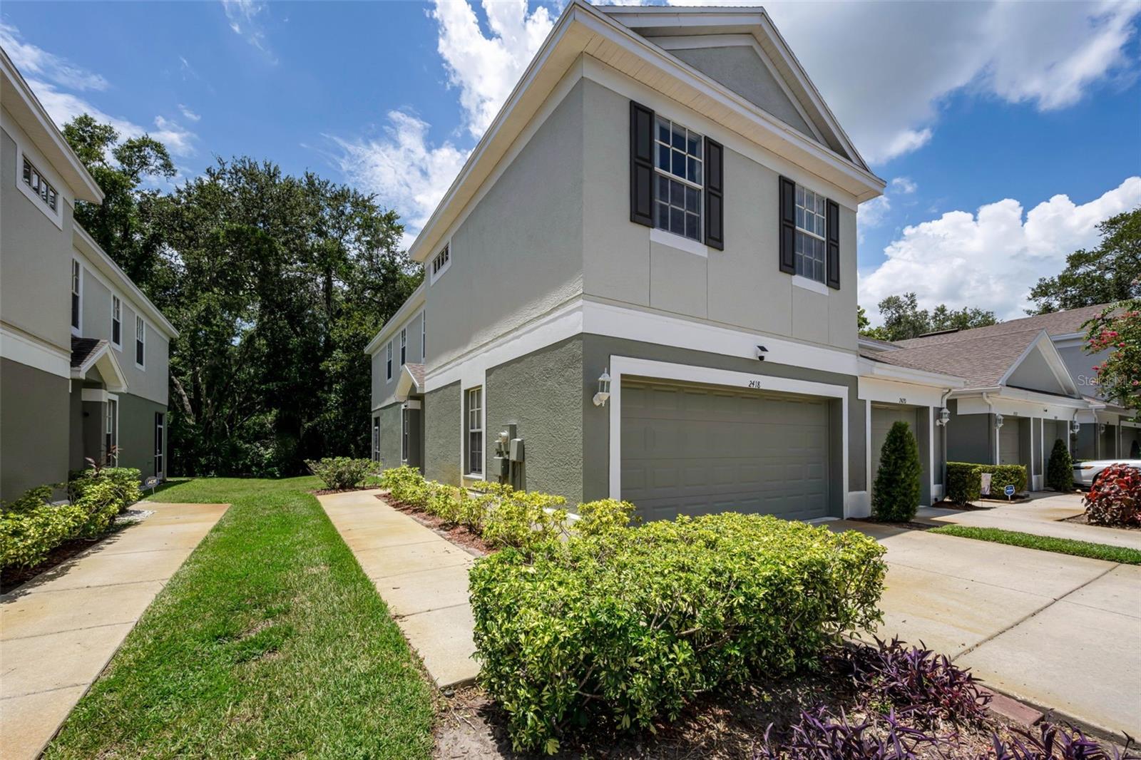 2418 EARLSWOOD CT