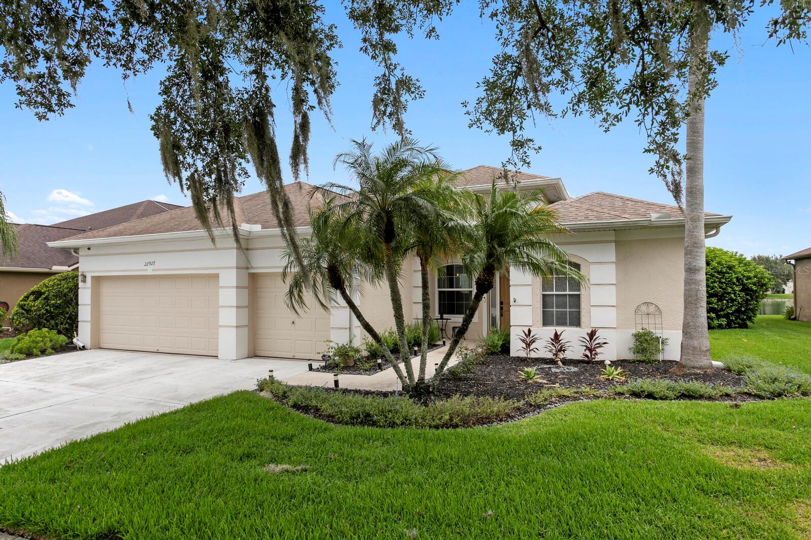 22927 BAY CEDAR DR