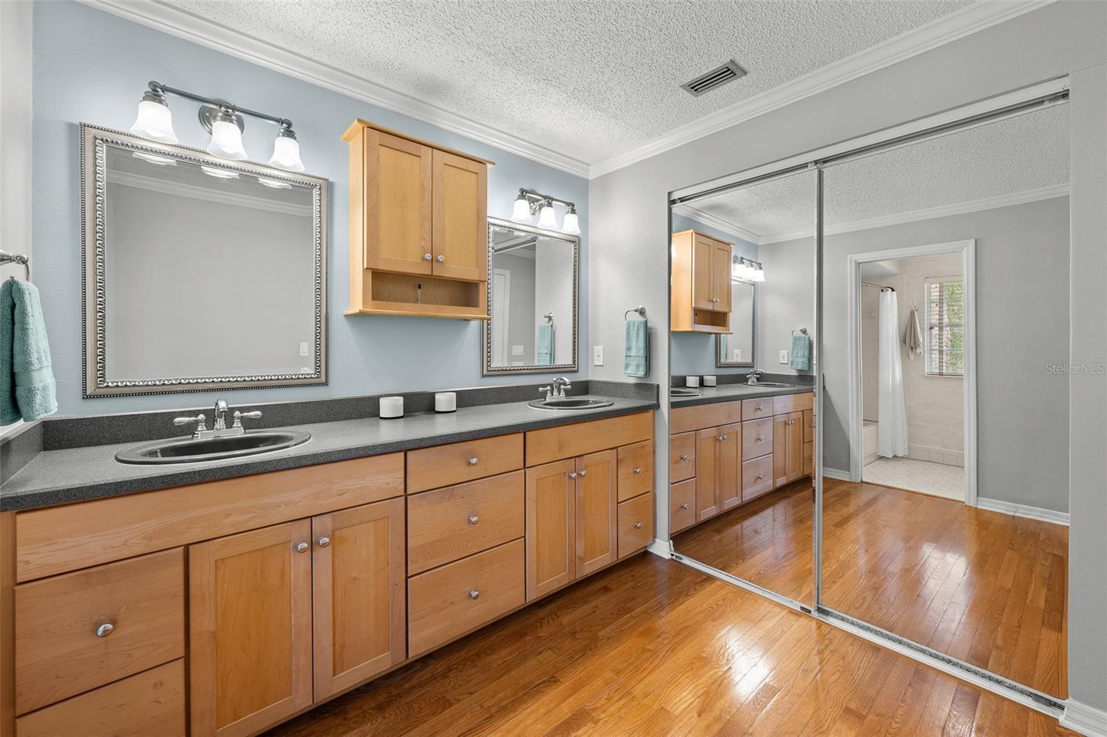5116 BAYSHORE BLVD