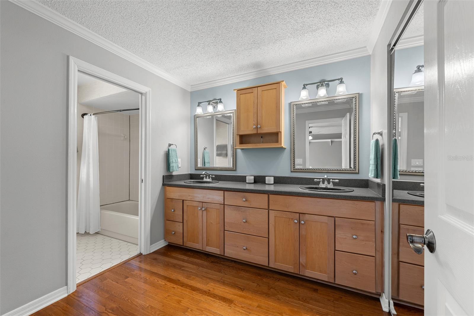 5116 BAYSHORE BLVD