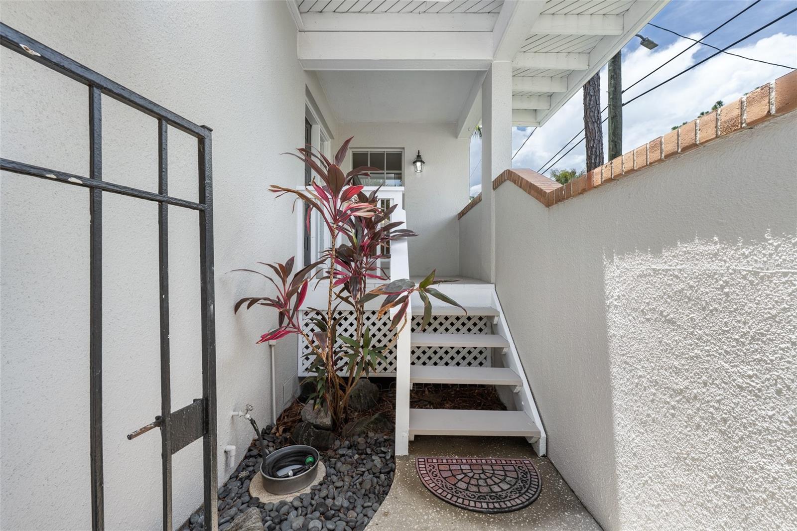 5116 BAYSHORE BLVD