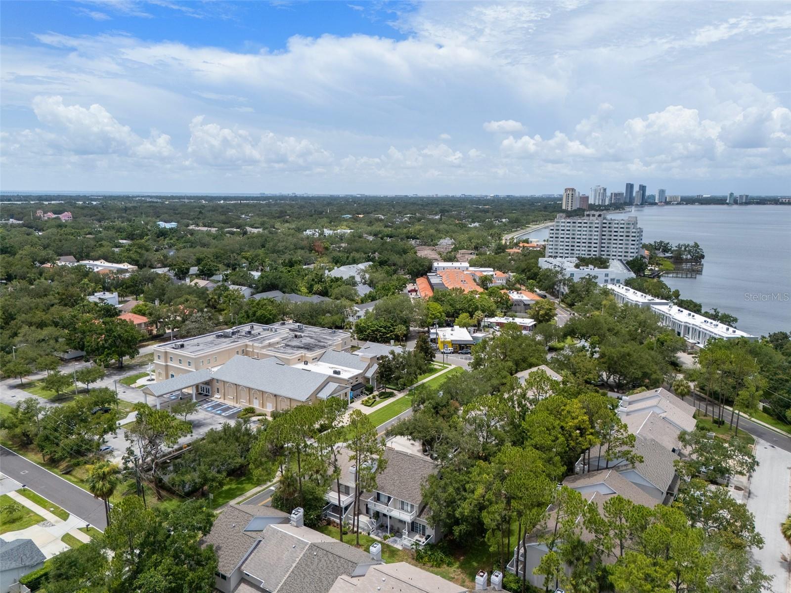 5116 BAYSHORE BLVD