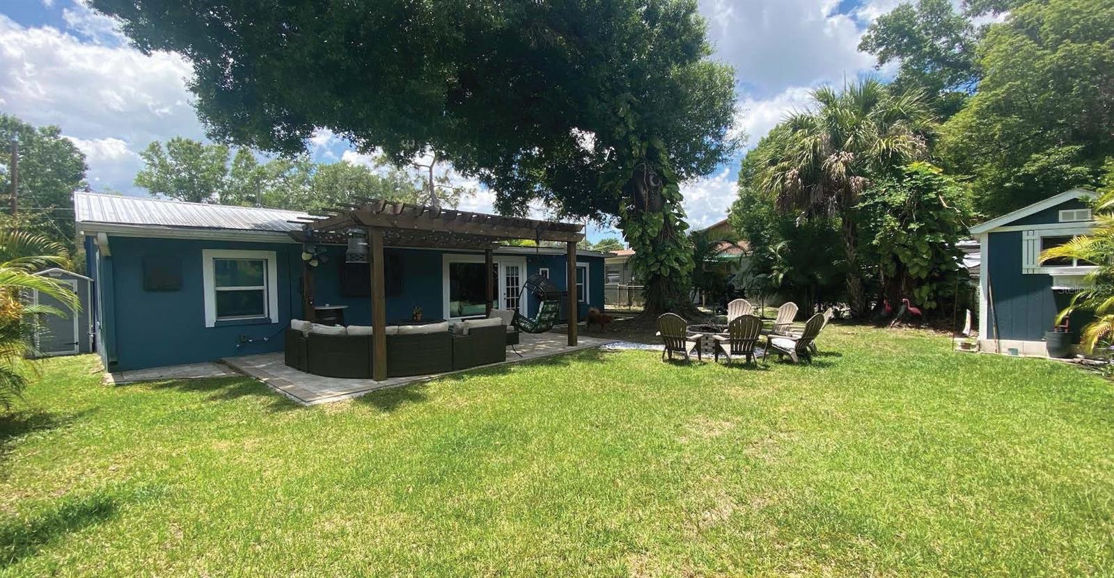 1707 W COMANCHE AVE