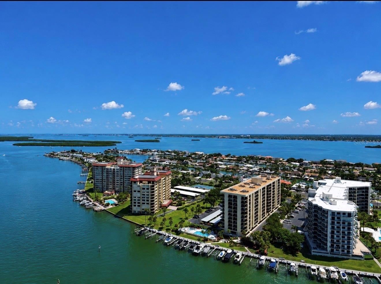 690 ISLAND WAY #501