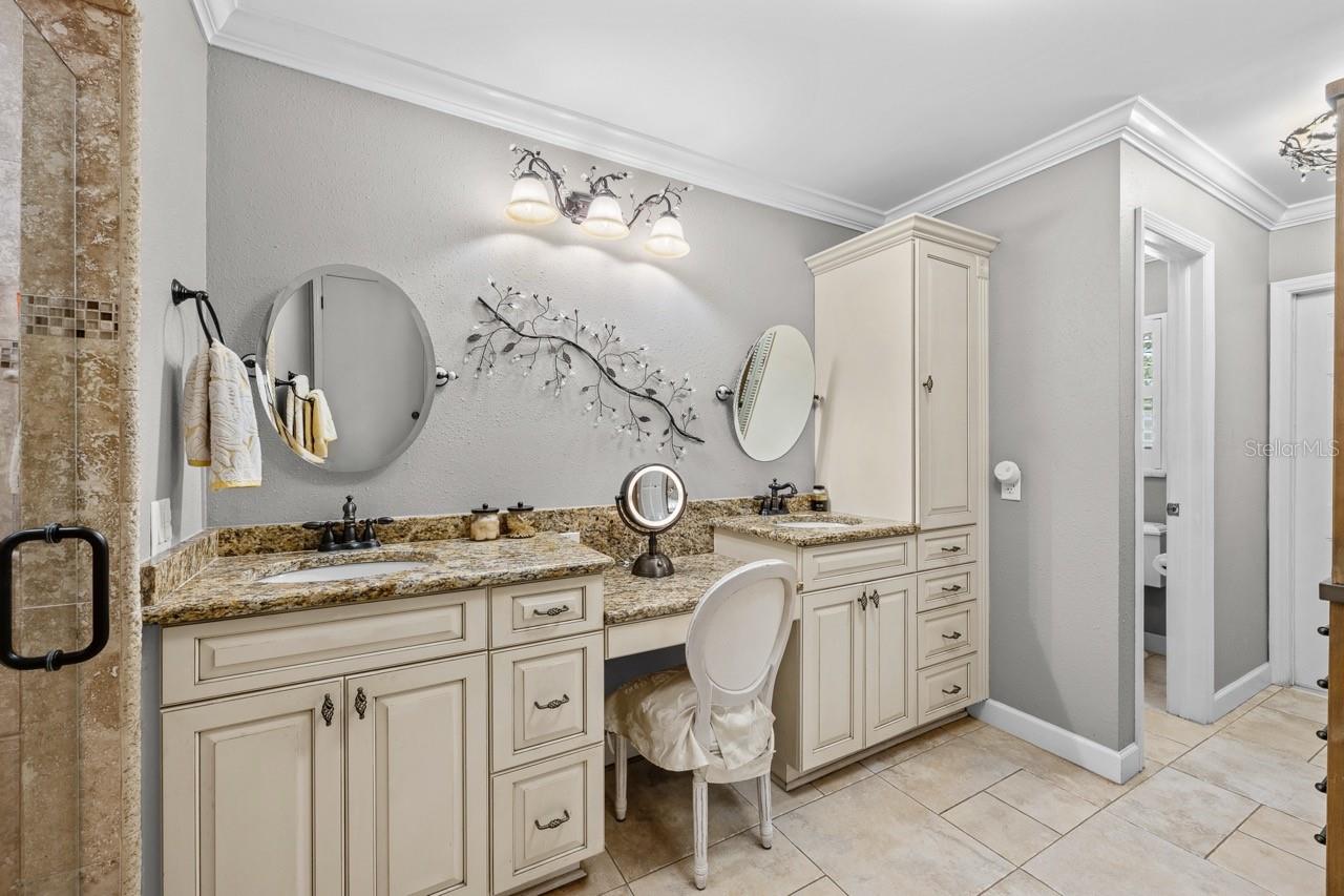3303 EL AMADOR CT